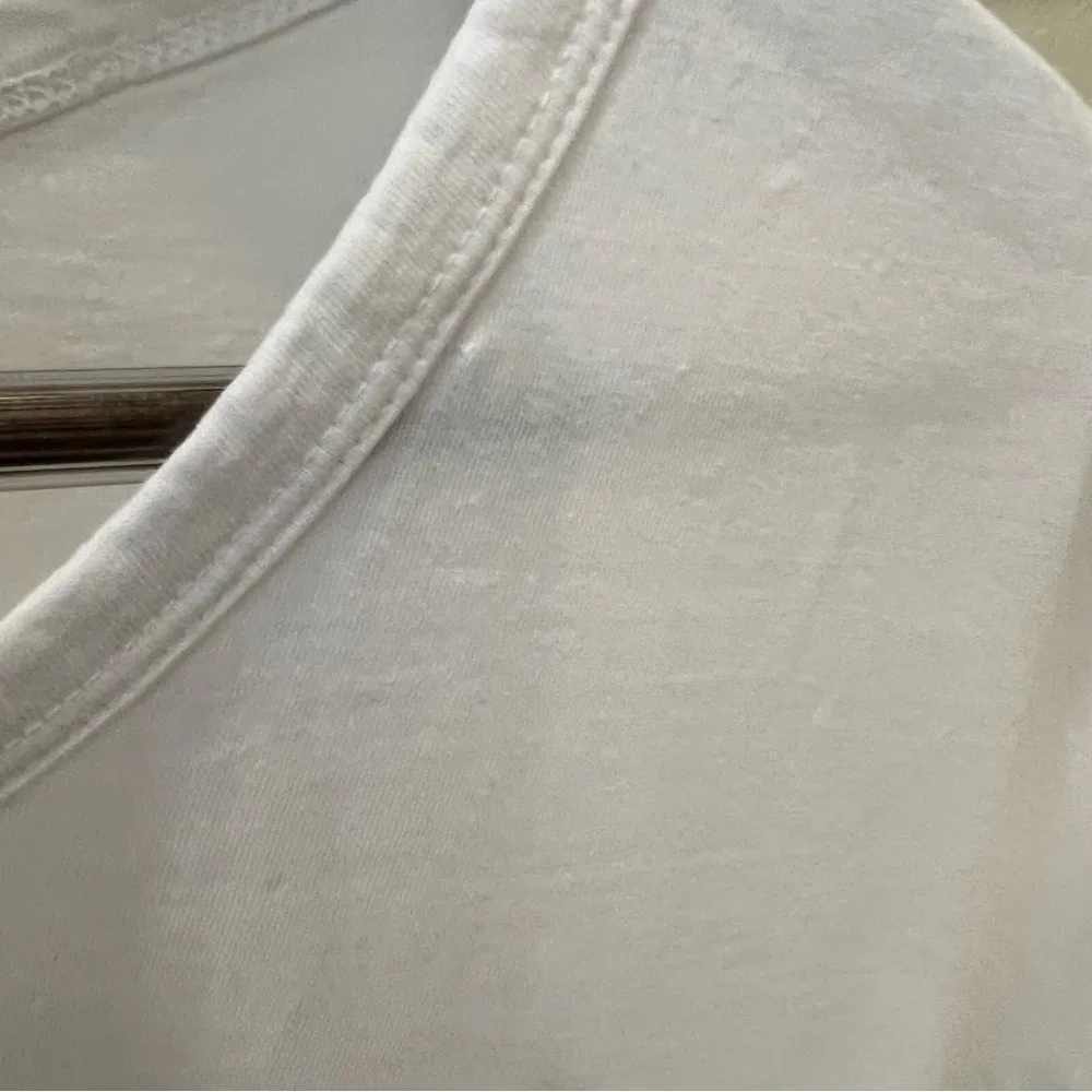 OUI Love is art graphic white tshirt, short sleeve, 100%Cotton, size 10 - Image 11