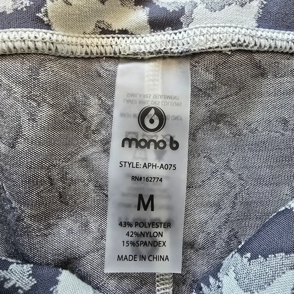 Mono B Iris & Bark Spotted Jacquard Textured High Waist Leggings Size Medium Gray - Image 5