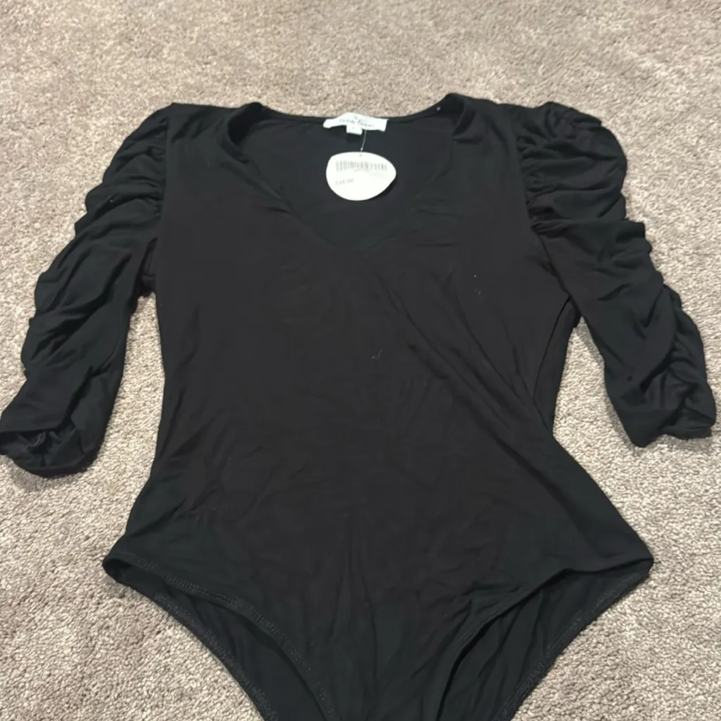 Love Tree Chloe V-Neck Bodysuit SIZE L - Image 2