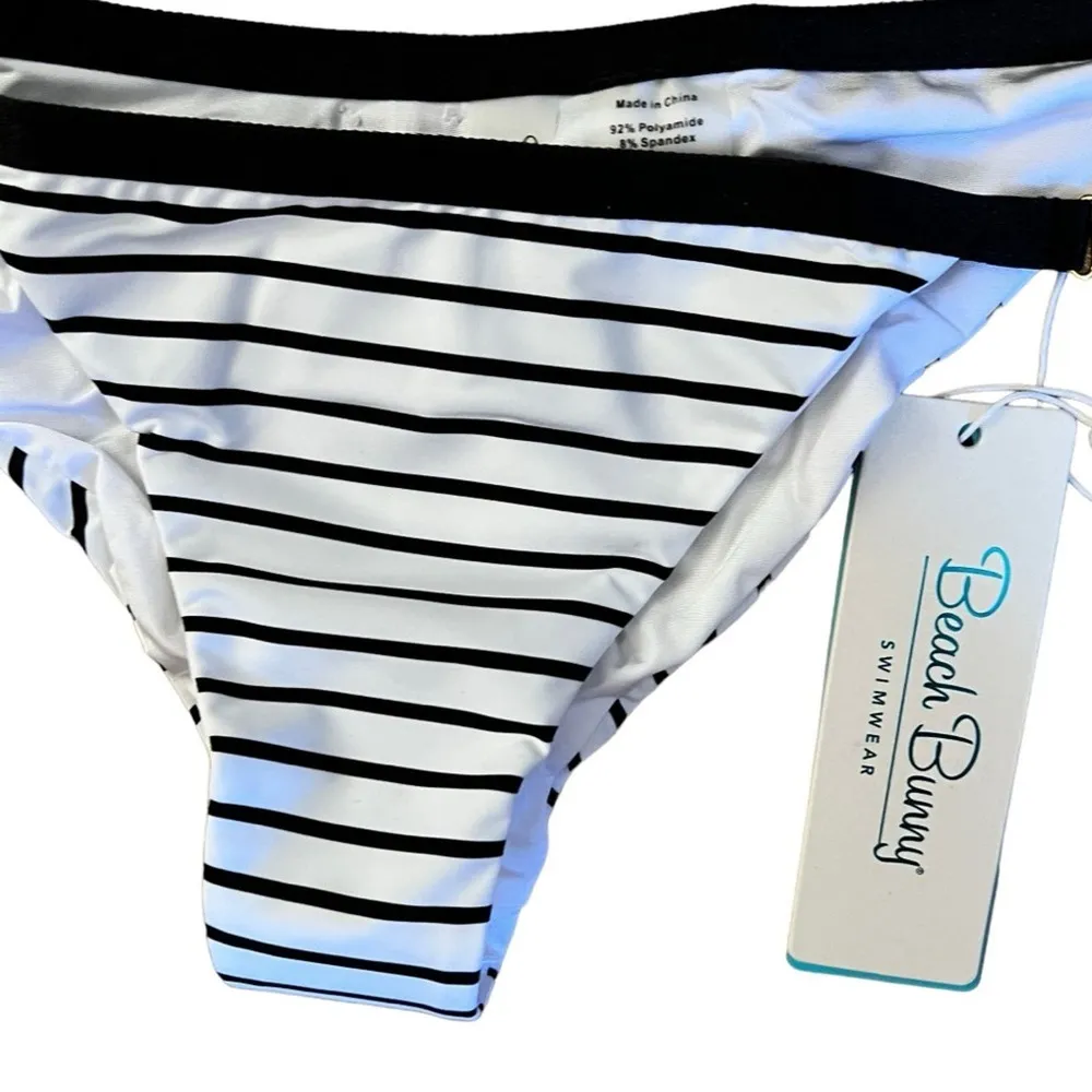 Beach Bunny Renegade Skimpy Bikini Bottom nwt - Image 3