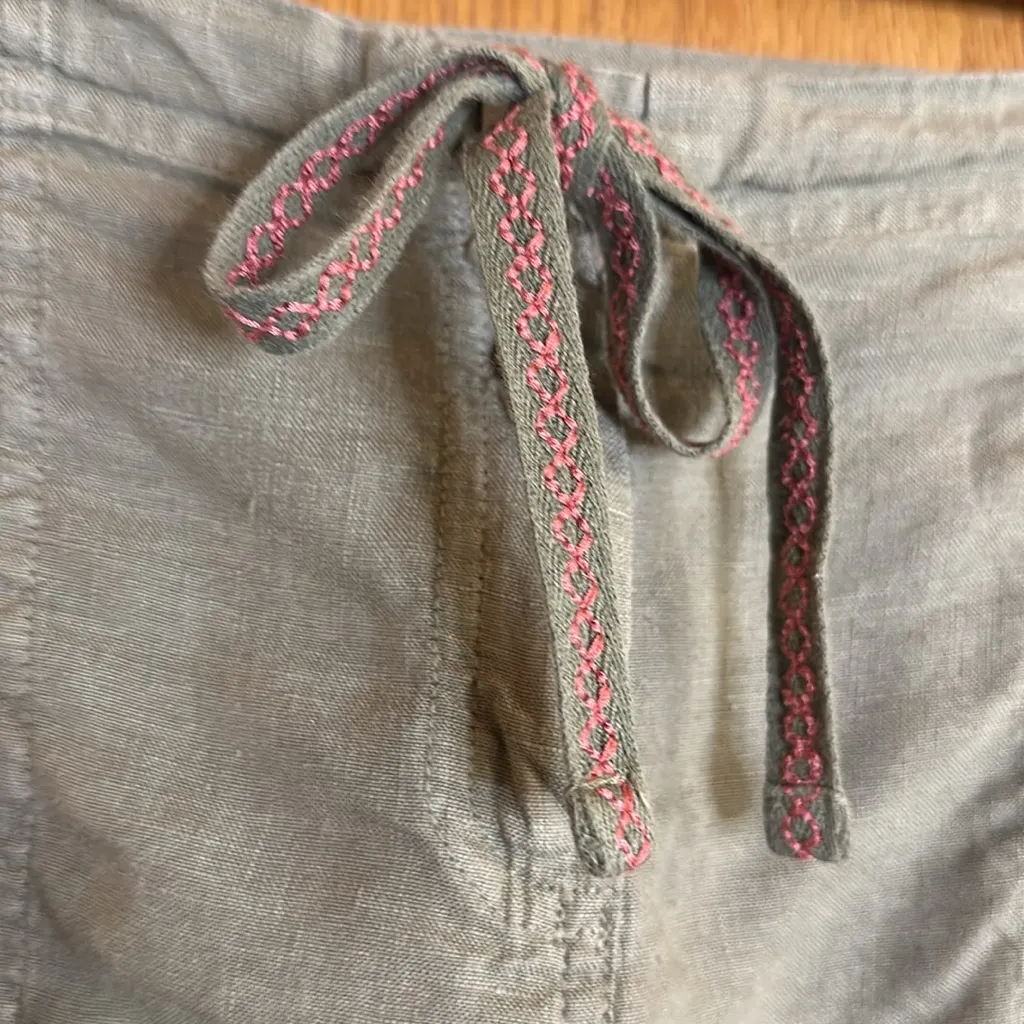 Johnny Was Sabriya Embroidered Green Linen Women's Cargo Shorts w/Pockets - Image 5