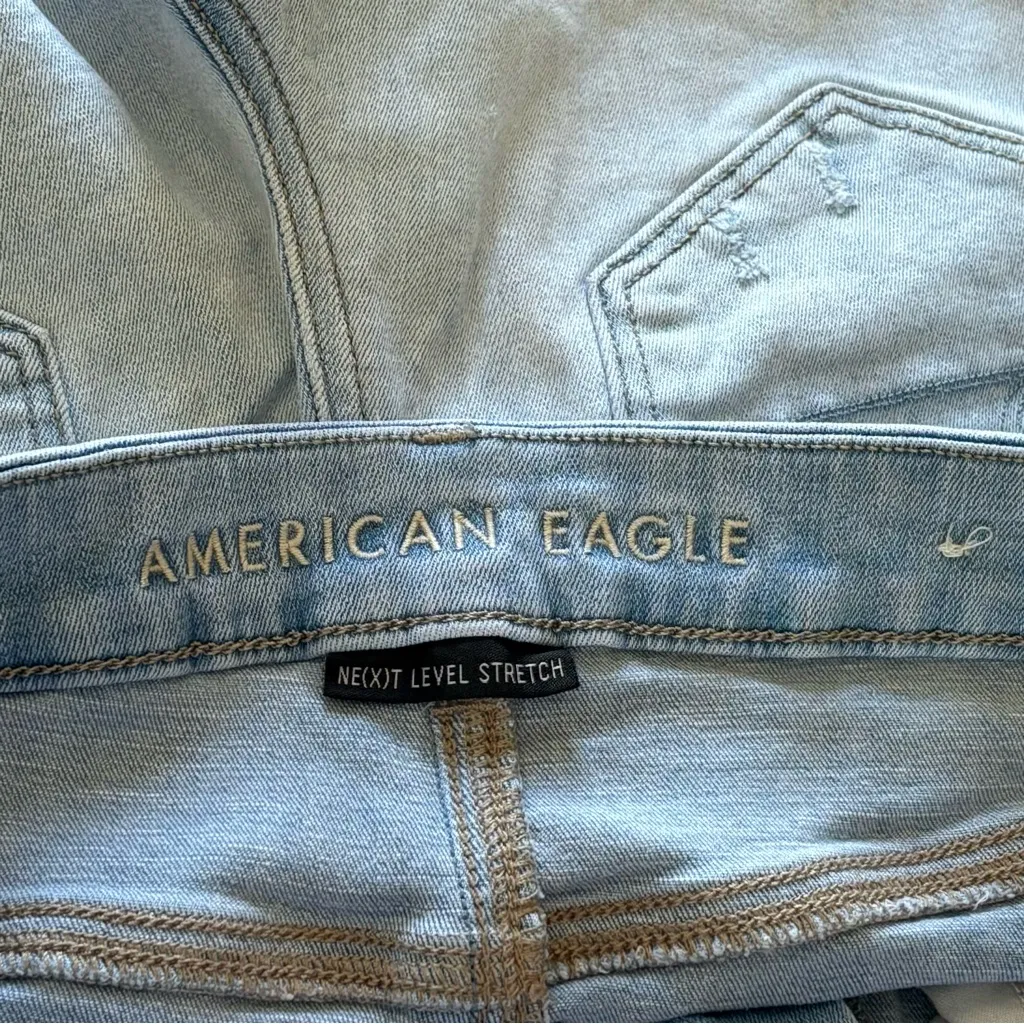 American Eagle Shorts Bundle High Rise/Midi Light Dark Floral Blue Jean EUC Sz 6 - Image 5