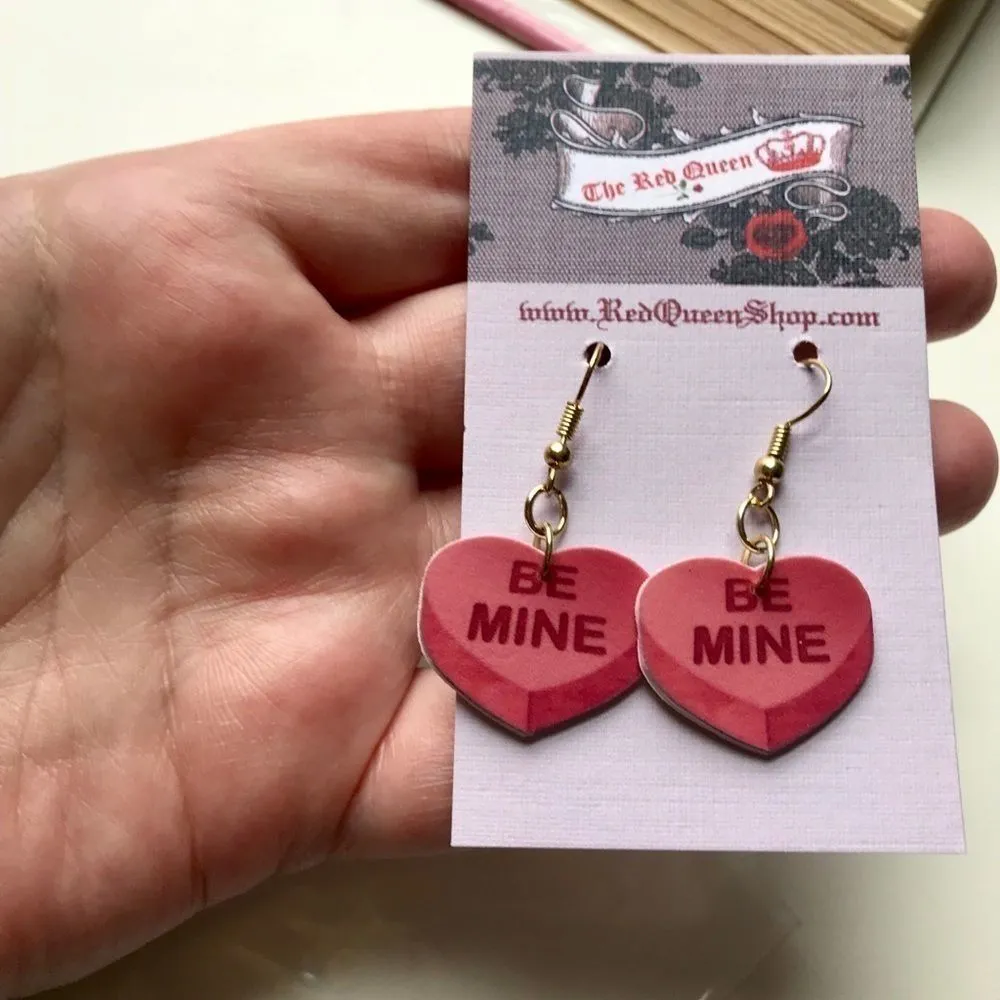 Kennedy London Be Mine Acrylic Heart Earrings Pink - Image 3