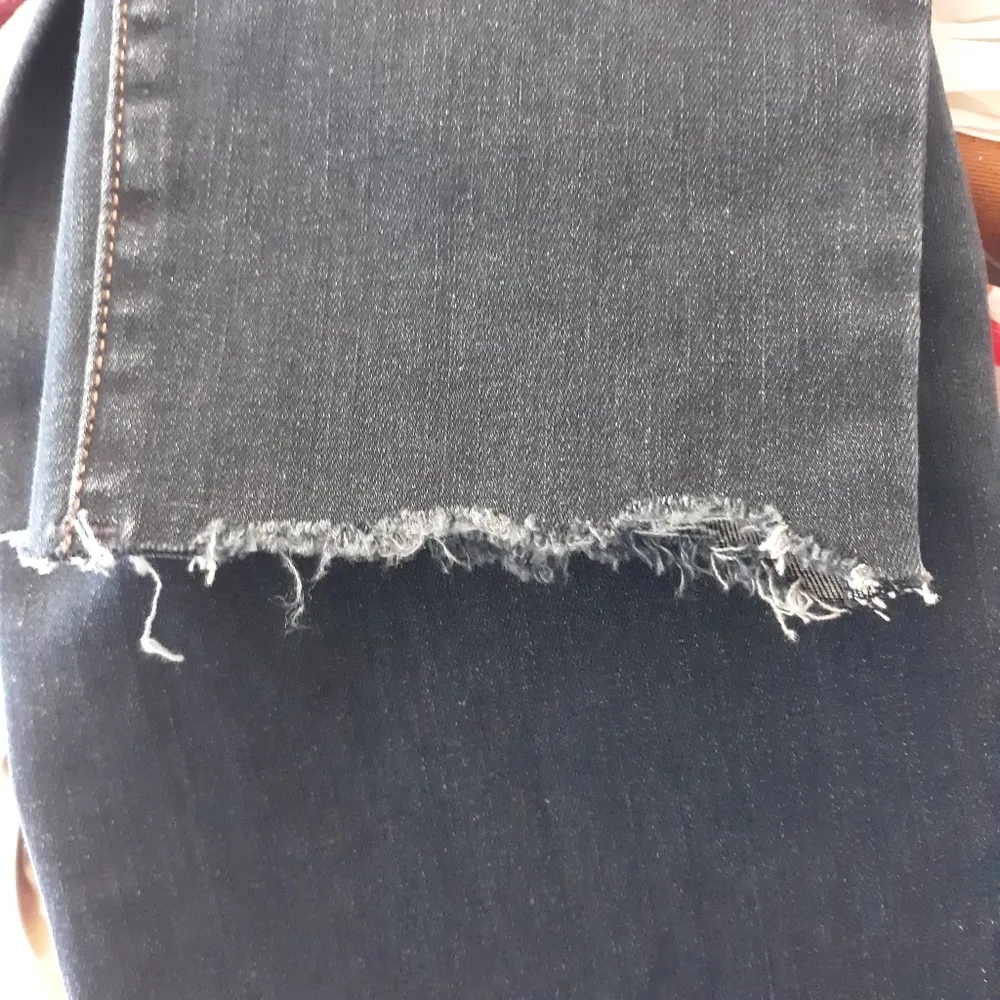 Isabel Maternity Size 2 Distressed Jeggings Jeans Crossover Panel - Image 5