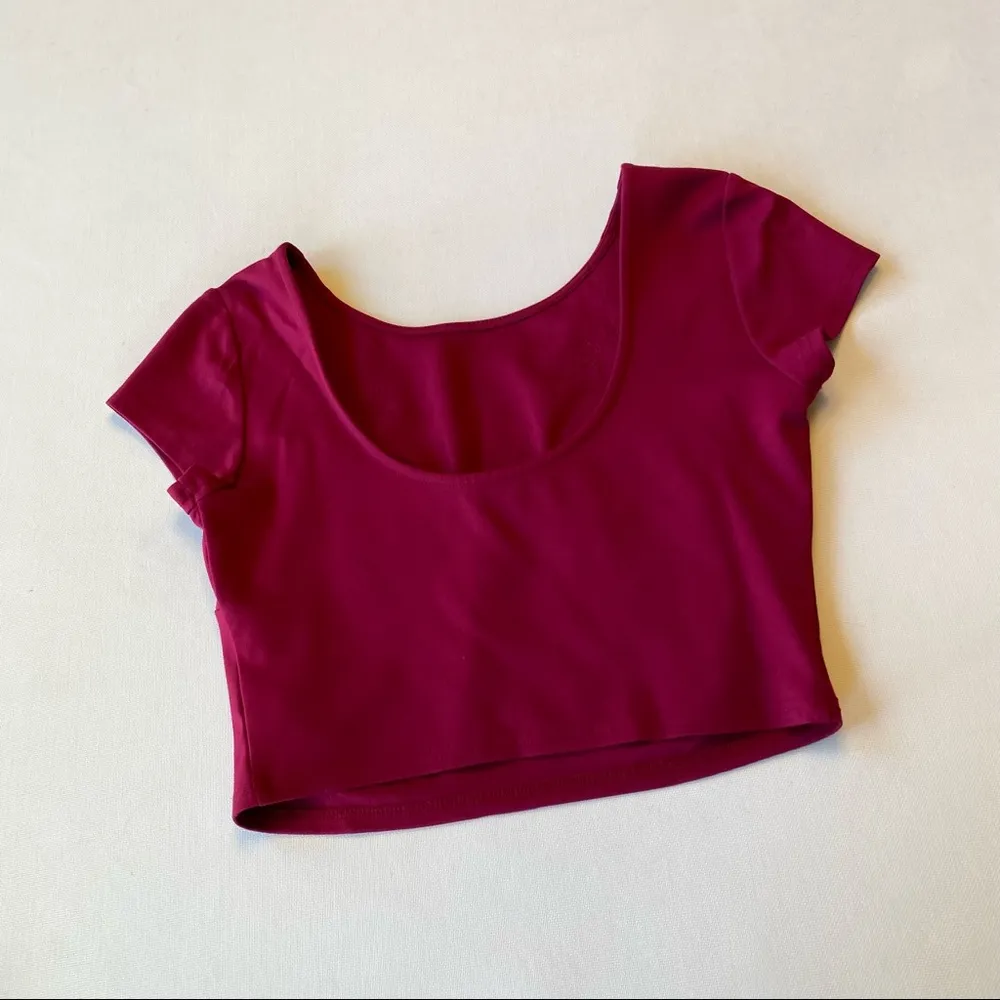 Bebe  Lace Appliqué Crop Top - Image 3