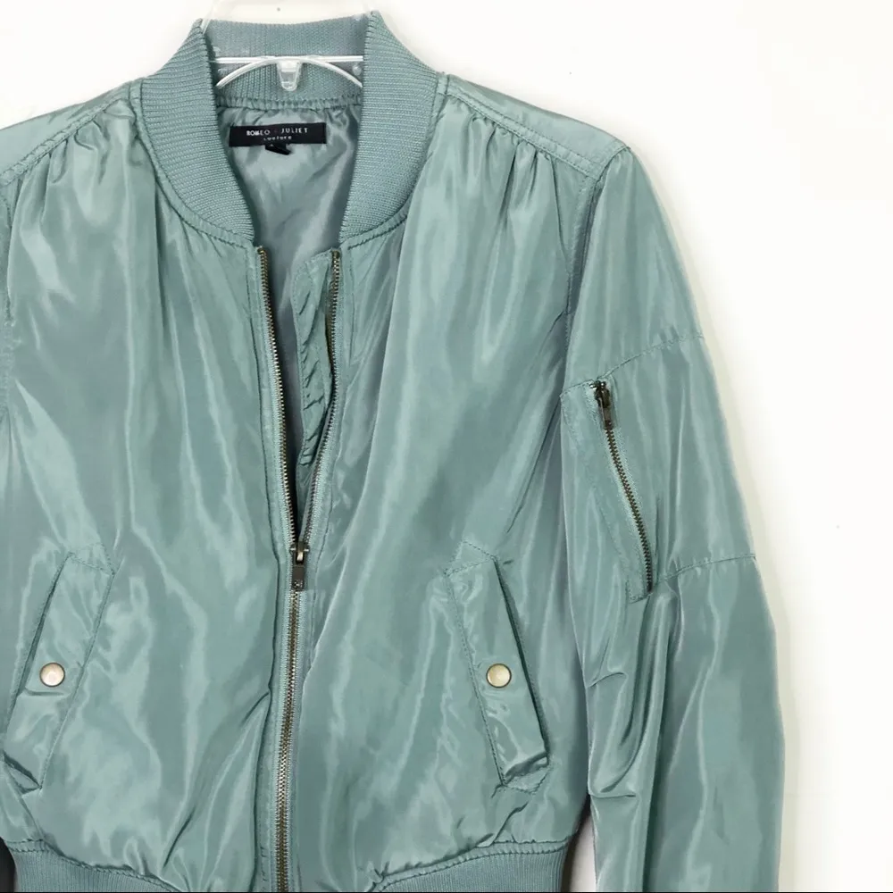 ROMEO and Juliet Couture olive green bomber jacket - Image 9