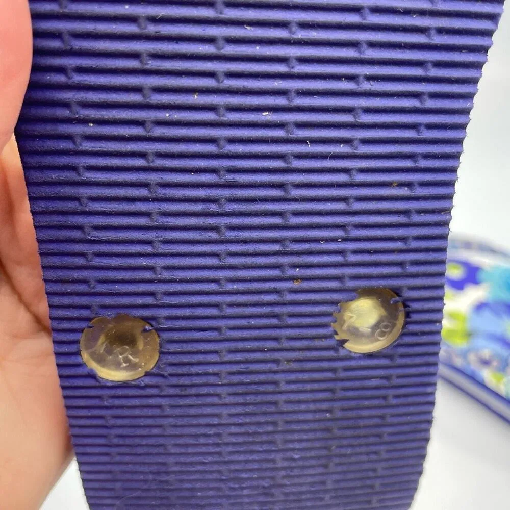 Vera Bradley Blue Floral Flip Flop Sandals Womens 7-8 Casual Summer Beachy - Image 5