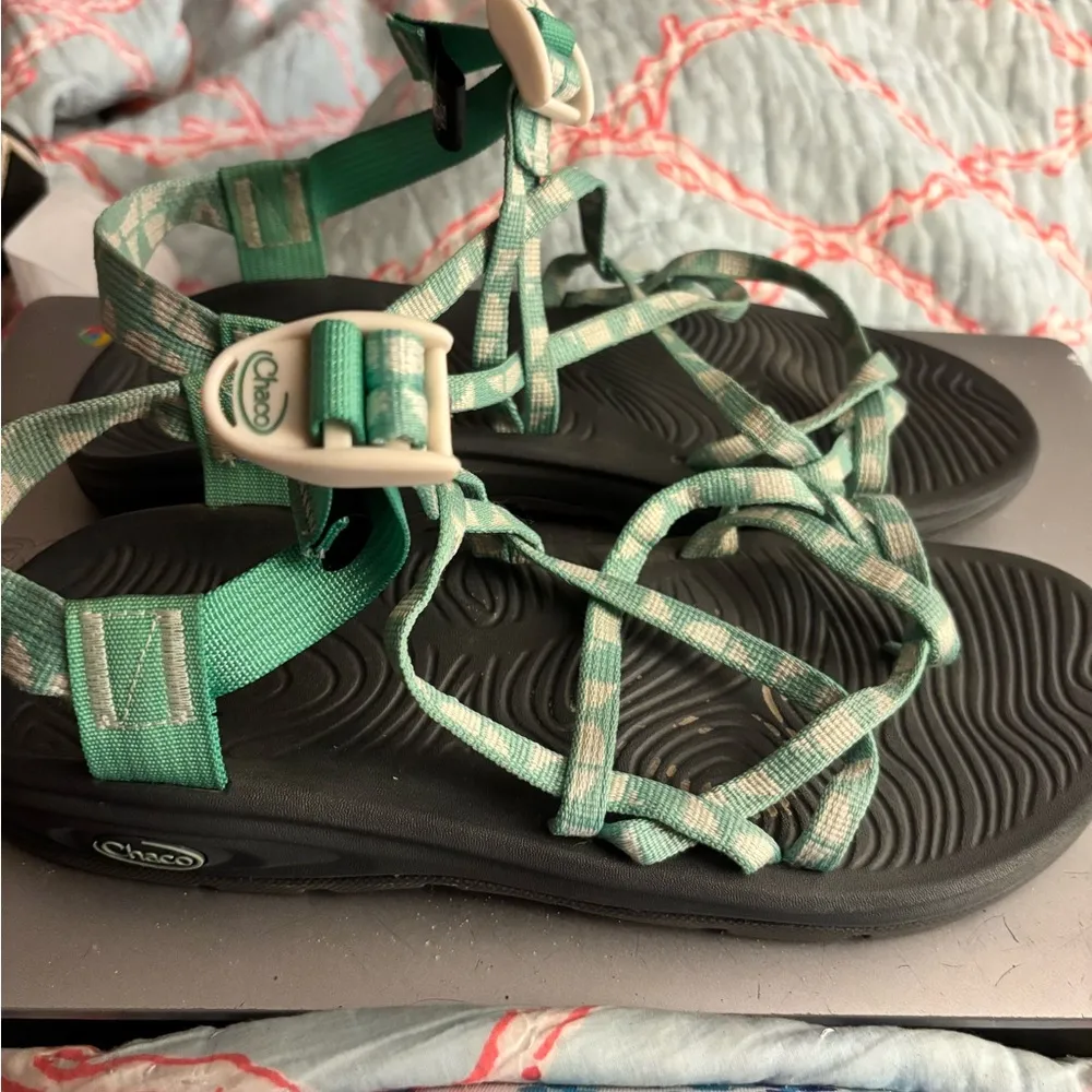 Chaco Sandals Womens Size 10 Active Strappy Green Geo Print Buckle Logo - Image 10