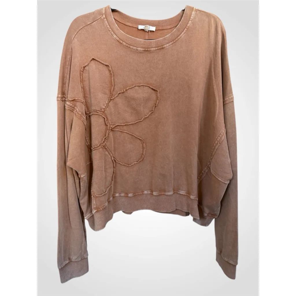 easel  Flower Patch Mineral Washed Terry Knit in Brown Size S - Image 3