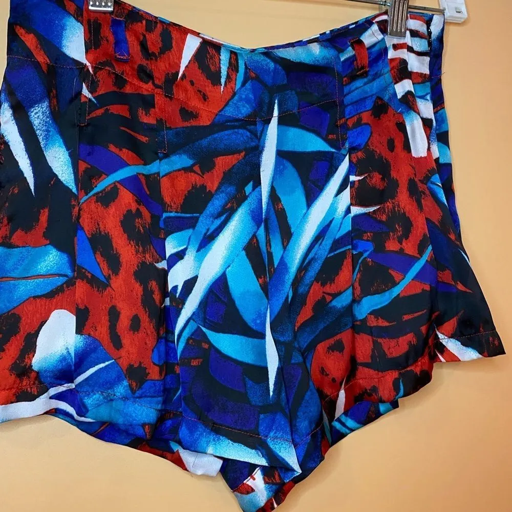BEBE Tropical Red Blue White Silky Mini Shorts Size 0 - Image 6
