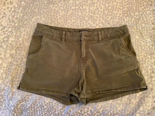 Military Green Shorts - Image 3