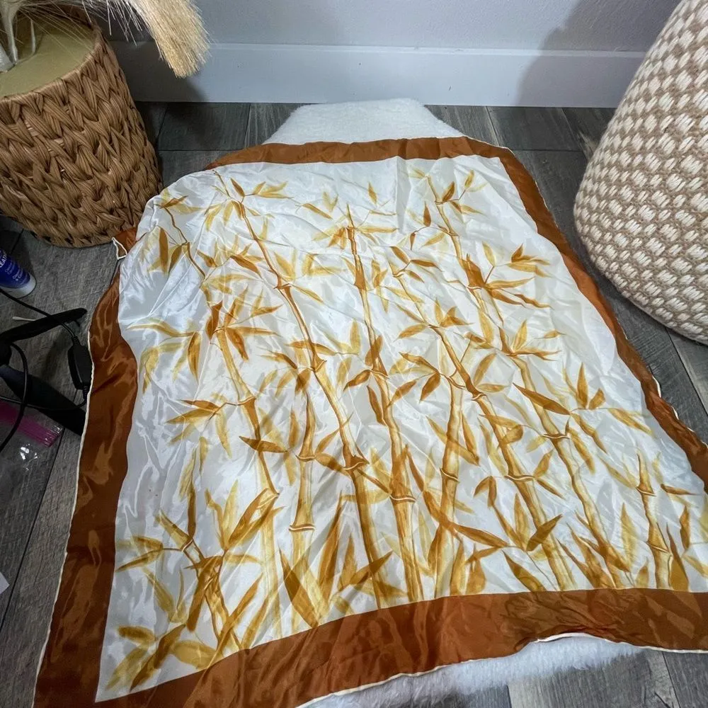 Vintage Bamboo Patterned Scarf - Image 5