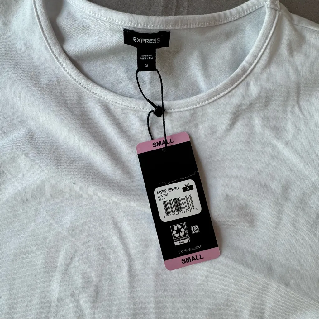 Express Women's Small Puff Sleeve Eyelet Blouse - White - NWT - Image 6