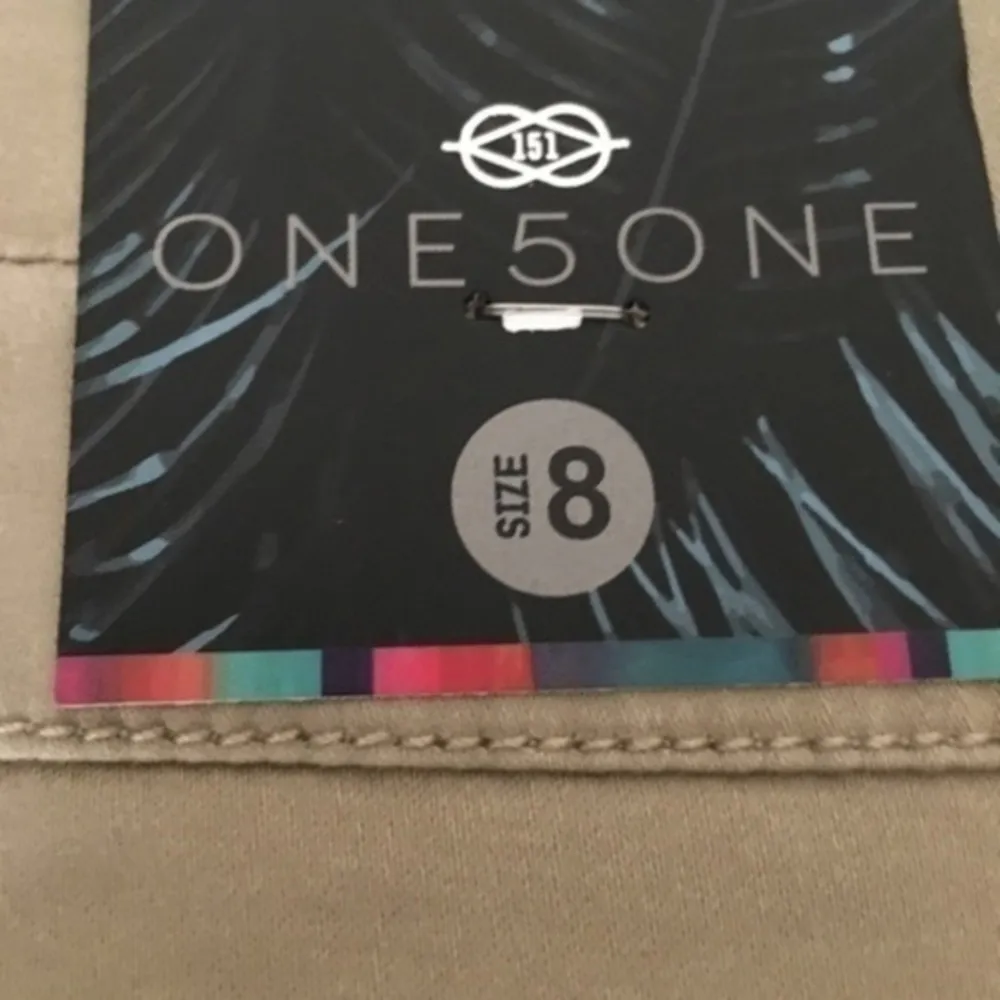 ONE 5 One  ladies shorts  size 8 - Image 11