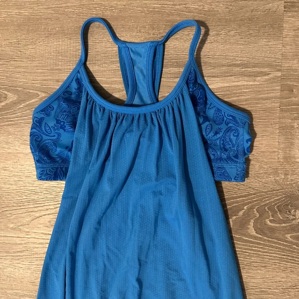 Lululemon Women No Limits Sleeveless Athletic Yoga Gym Workout Bra Tank Top Sz 4 - Image 10