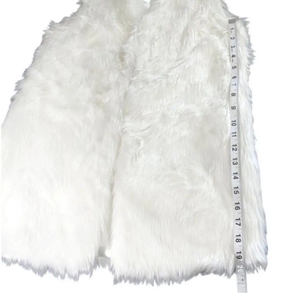Romeo & Juliet Couture White Faux Fur Lined Hook and Eye Closure Vest Size Small - Image 11