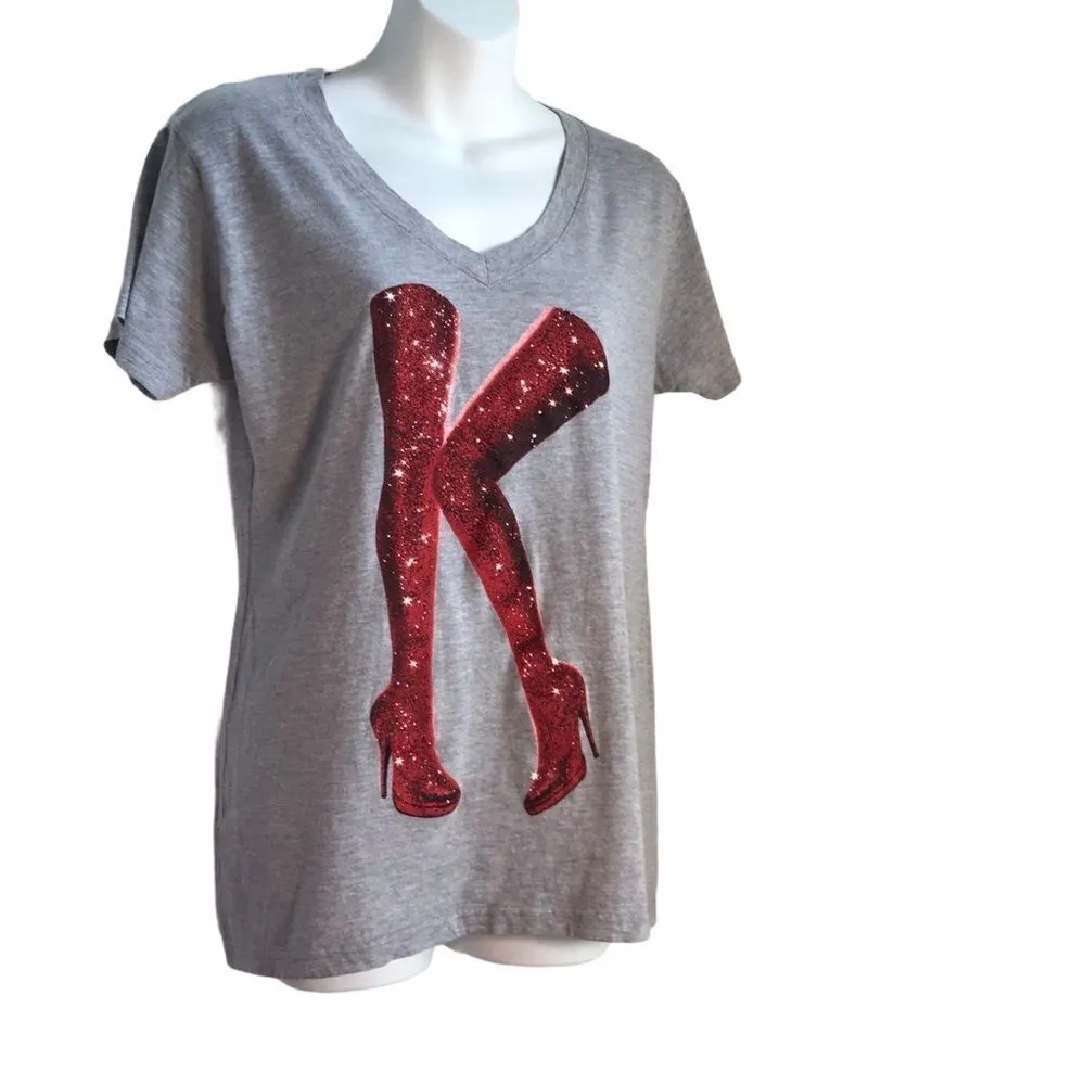 Kinky Boots Graphic Short Sleeve Top Gray Red Size M - Image 11