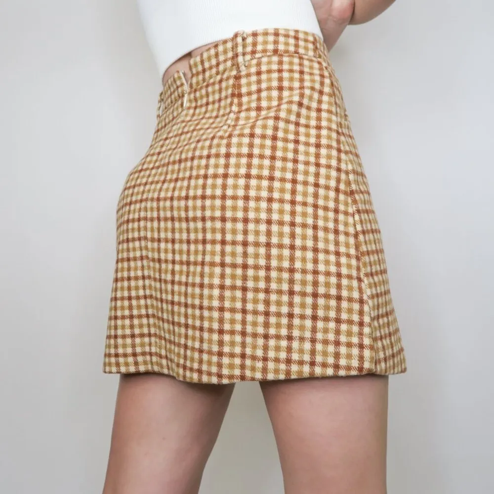 Sadie & Sage Drew Flannel Carmel Brown Plaid Mini Skirt - Image 5