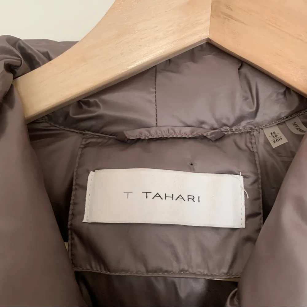 NWT Tahari Chloe Asymmetrical Down Puffer Jacket - Image 8