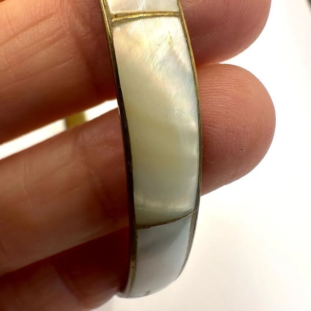 Abalone bangle bracelet - Image 3