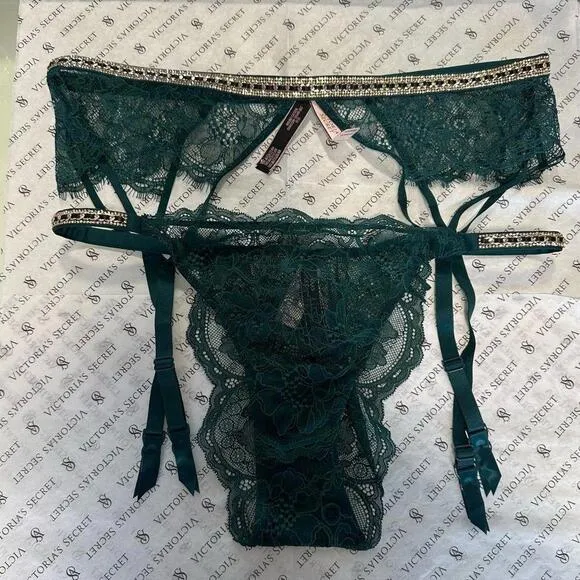 Victoria’s Secret Lace shine strap Thong and garter - Image 2