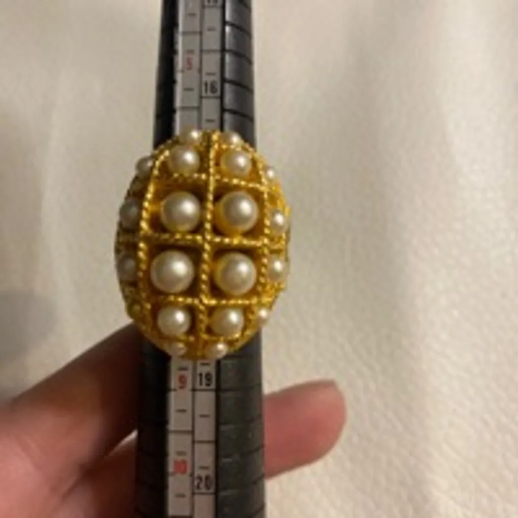 Vintage Gold Egg Ring Locket Faux Pearls Size 7.5 Statement - Image 7