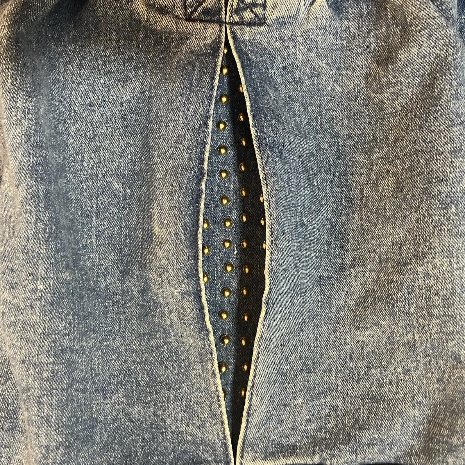 Vintage 80s Cropped Denim Jacket Studded Rhinestone Buttons USA Made Opal Size S Blue - Image 7
