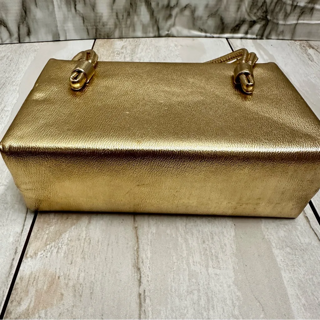 Chic Vintage Hollywood Glam Gold Clutch Dual Handles Kiss - Image 8