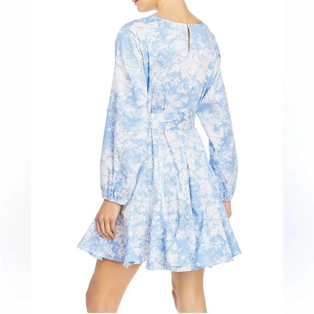 NEW Wayf ALTONIA BOTANICAL PRINT SWING DRESS IN BLUE TOILE - Image 4