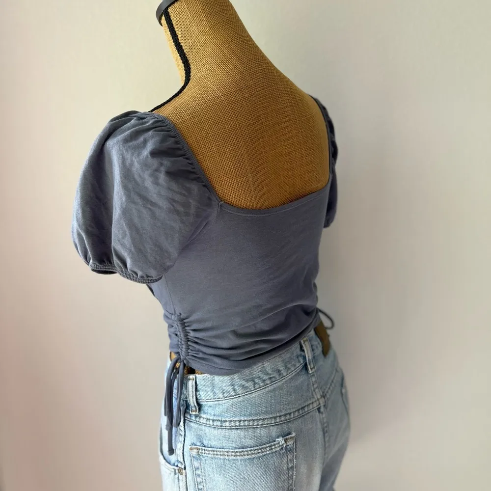 Hollister Cropped Blue Puff Short Sleeve Hollister Top - Image 7