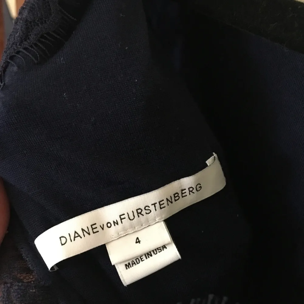 Diane Von Furstenberg Zarita Navy Blue Lace Dress Size 4 - Image 8