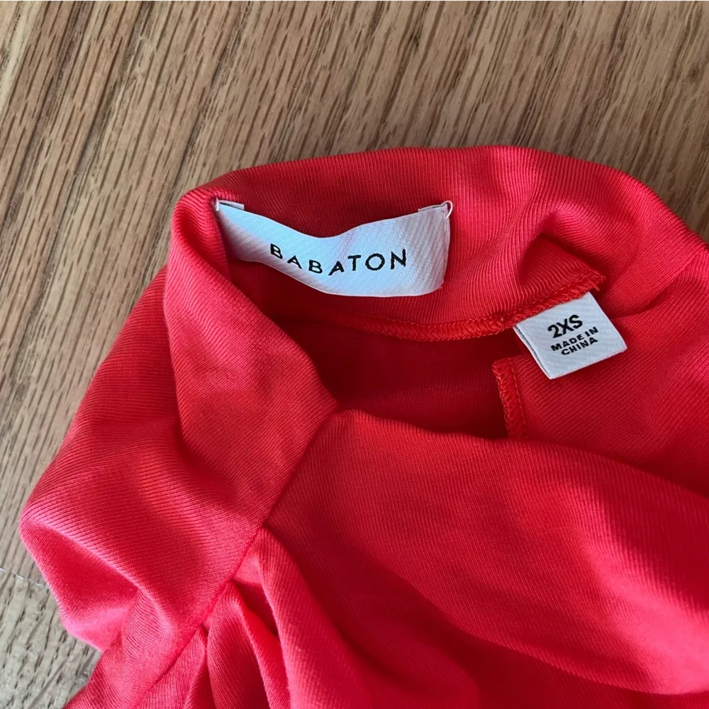 Aritzia  red top - Image 5