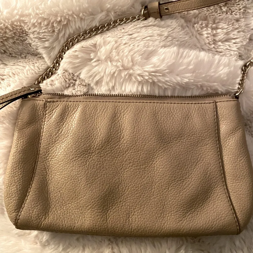 Kate Spade Small Shoulder Bag - Image 3
