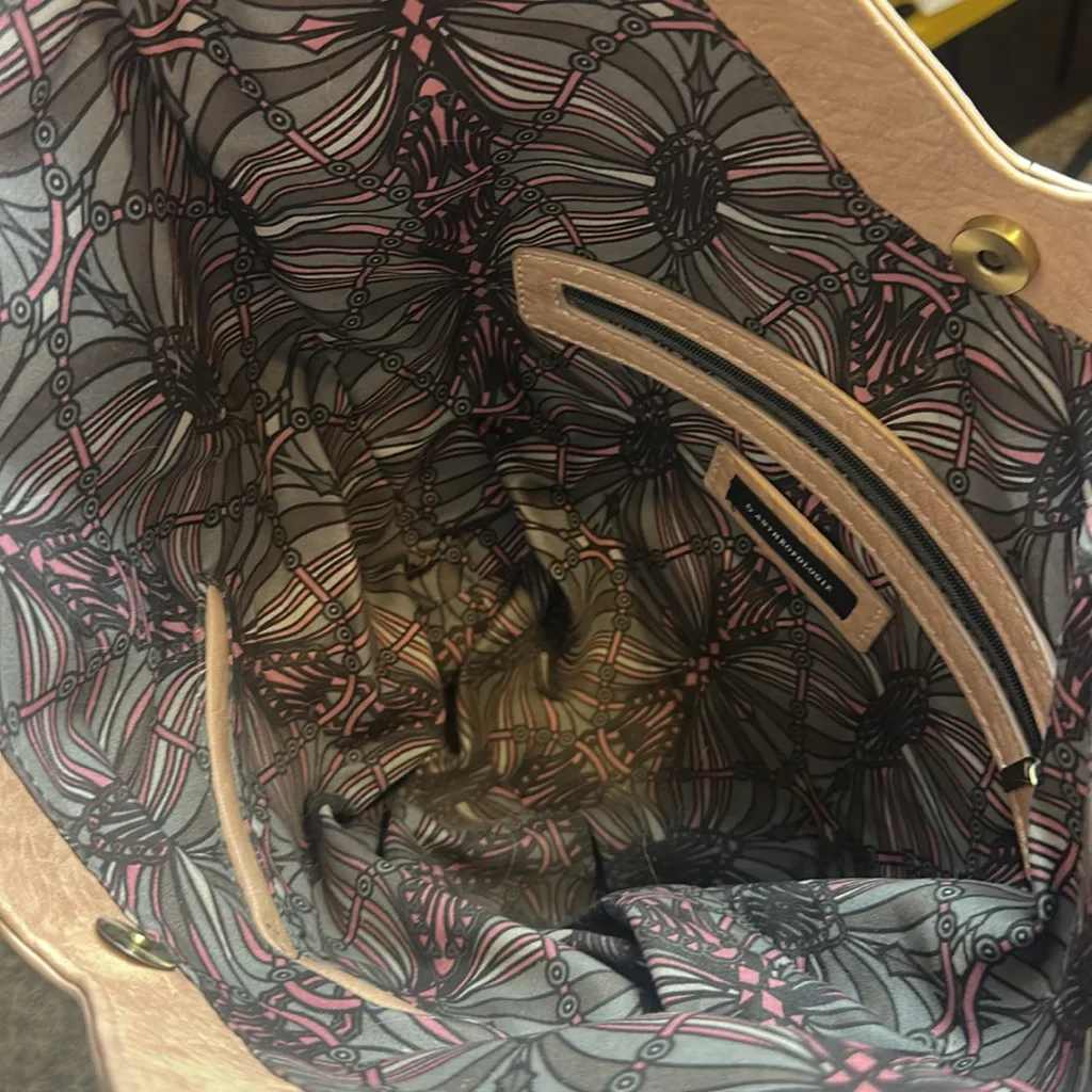 Anthropologie Carson Braided Tote Beige Tan Color with Pink &‎ Grey Inside - Image 10