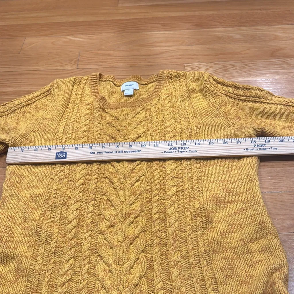 Old navy women cable knit yellow size large . - Image 3