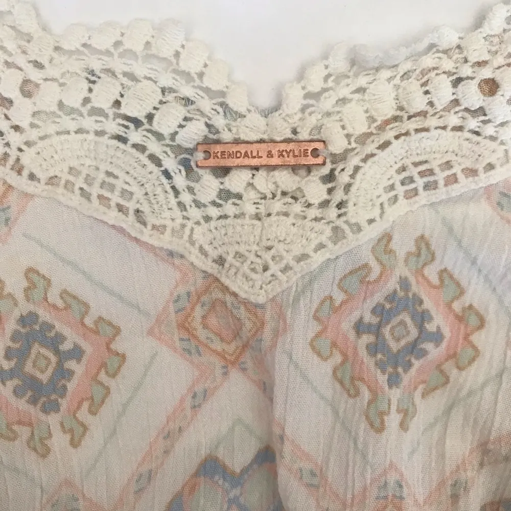 Kendall & Kylie Cold Shoulder Boho Romper - Image 6