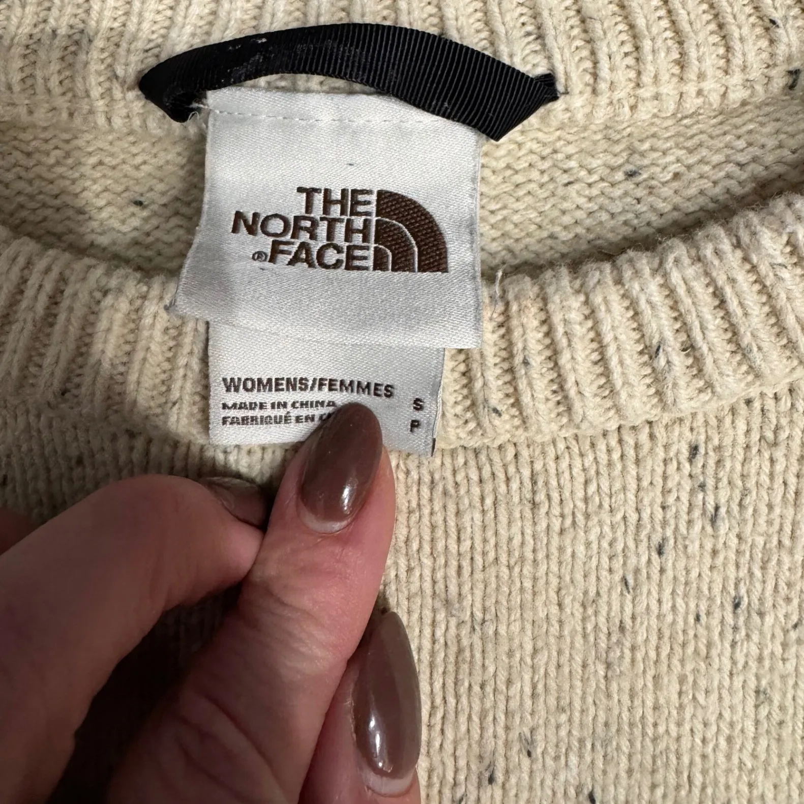 The Northface Wool BLend Sweater Cream Speckled Knit Cozy Outdoor Minimalist - Image 3