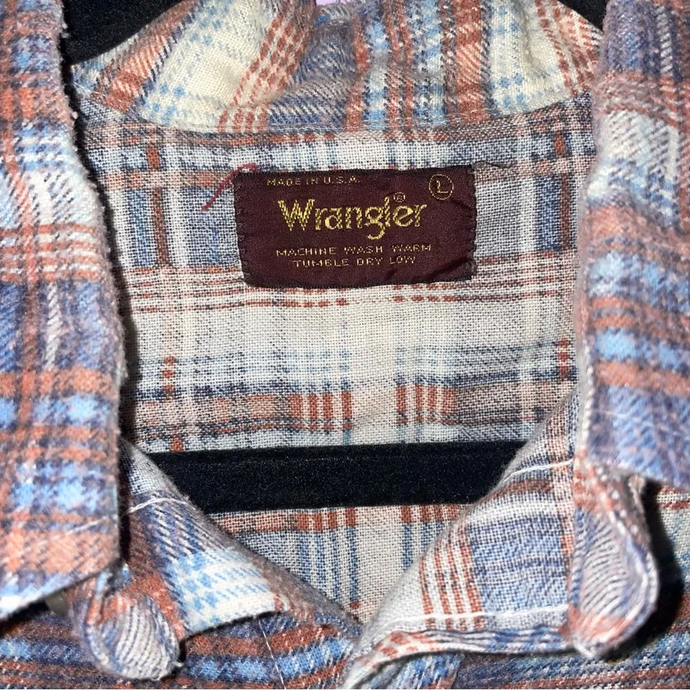 Wrangler XL Plaid Flannel Snap Button Collar Long Sleeve - Image 2