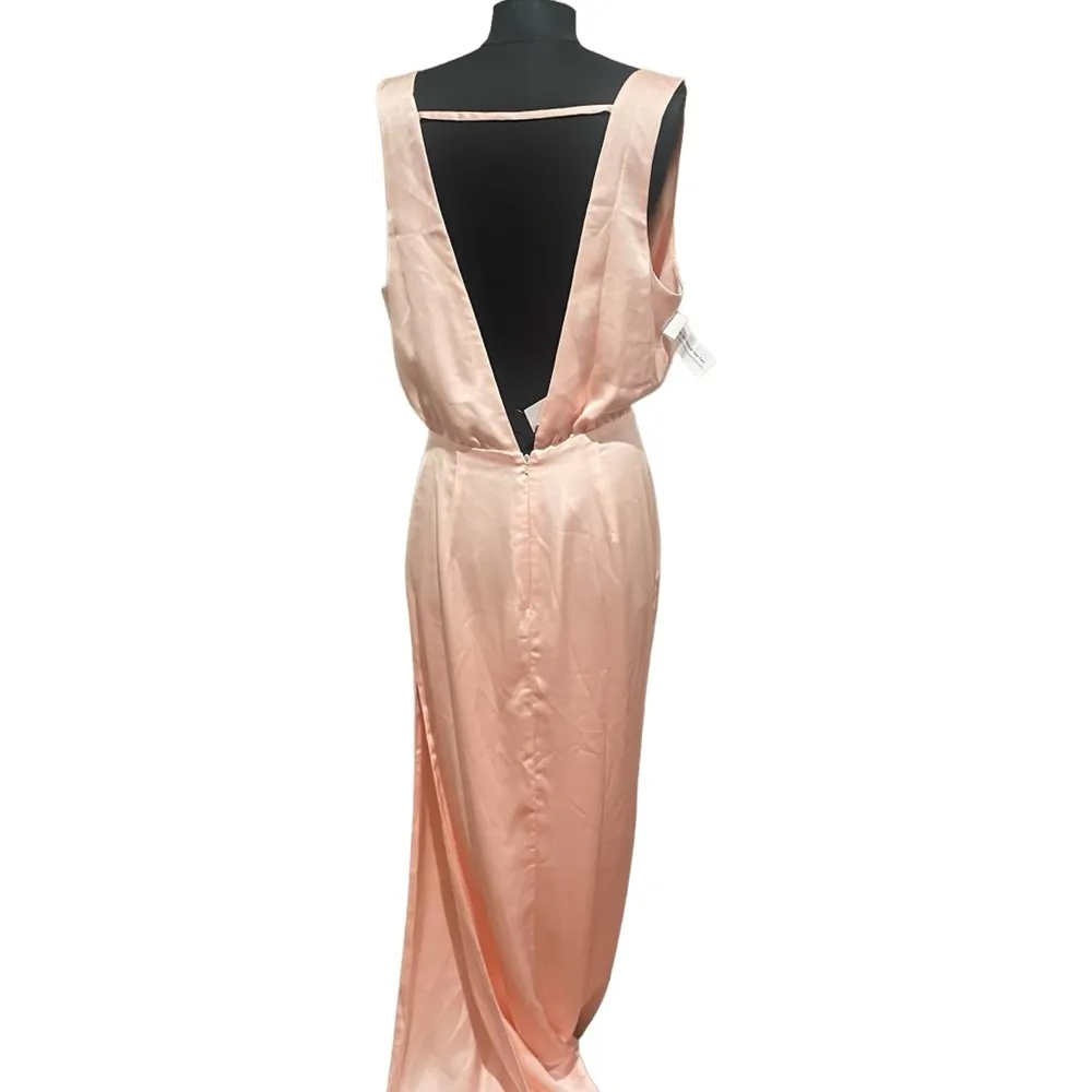 Fame & Partners Libra Satin Cowl Neck Pink Dress size 6 - Image 9