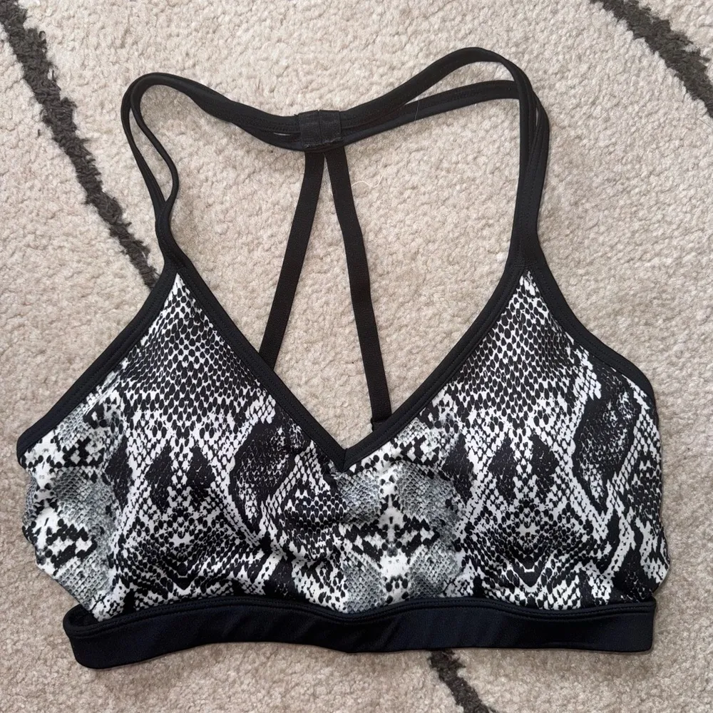 Marika Low Impact Sports Bra Black Size M - Image 3