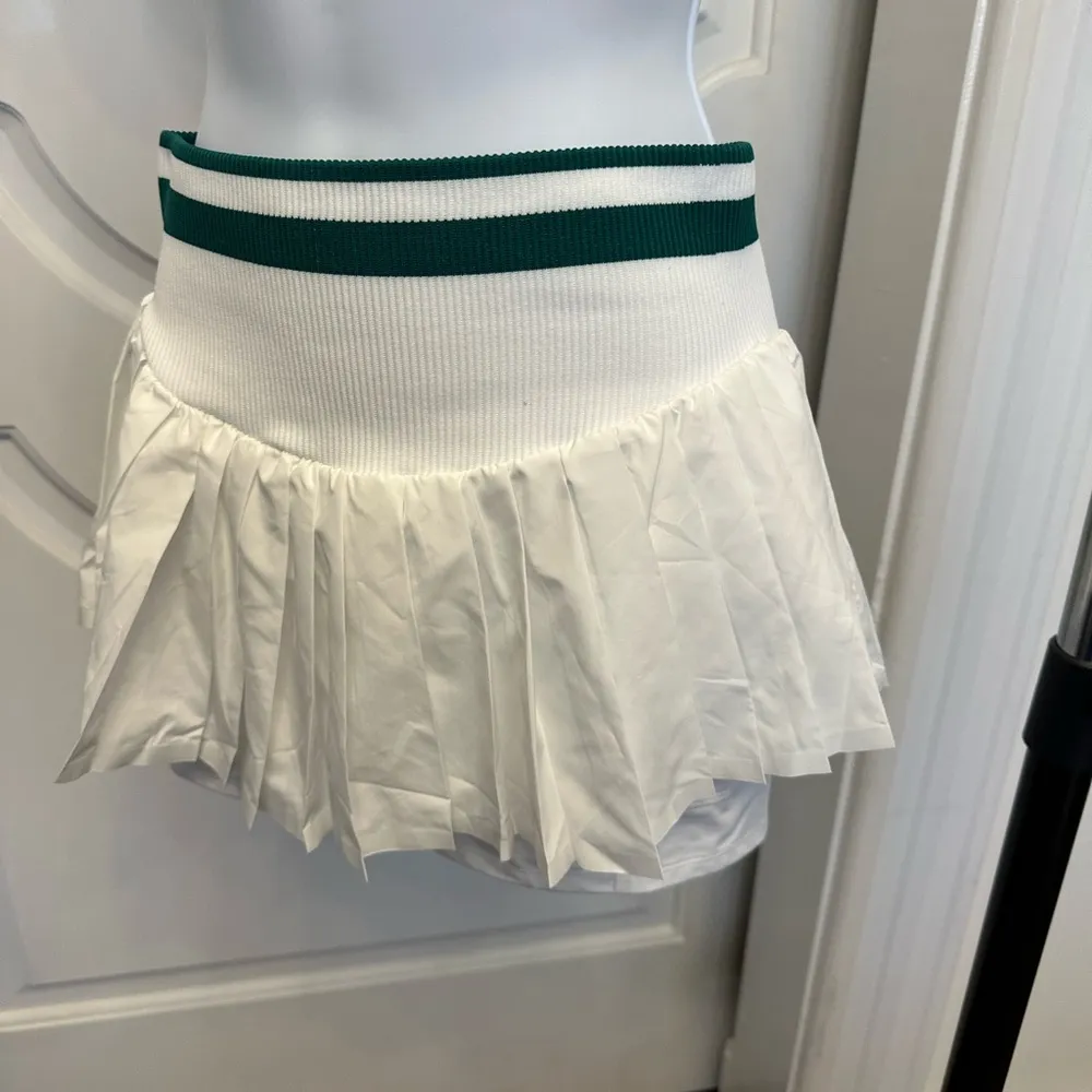 Free People Movement Doubles Skort Skirt White w Green Stripe NWOT - Image 4