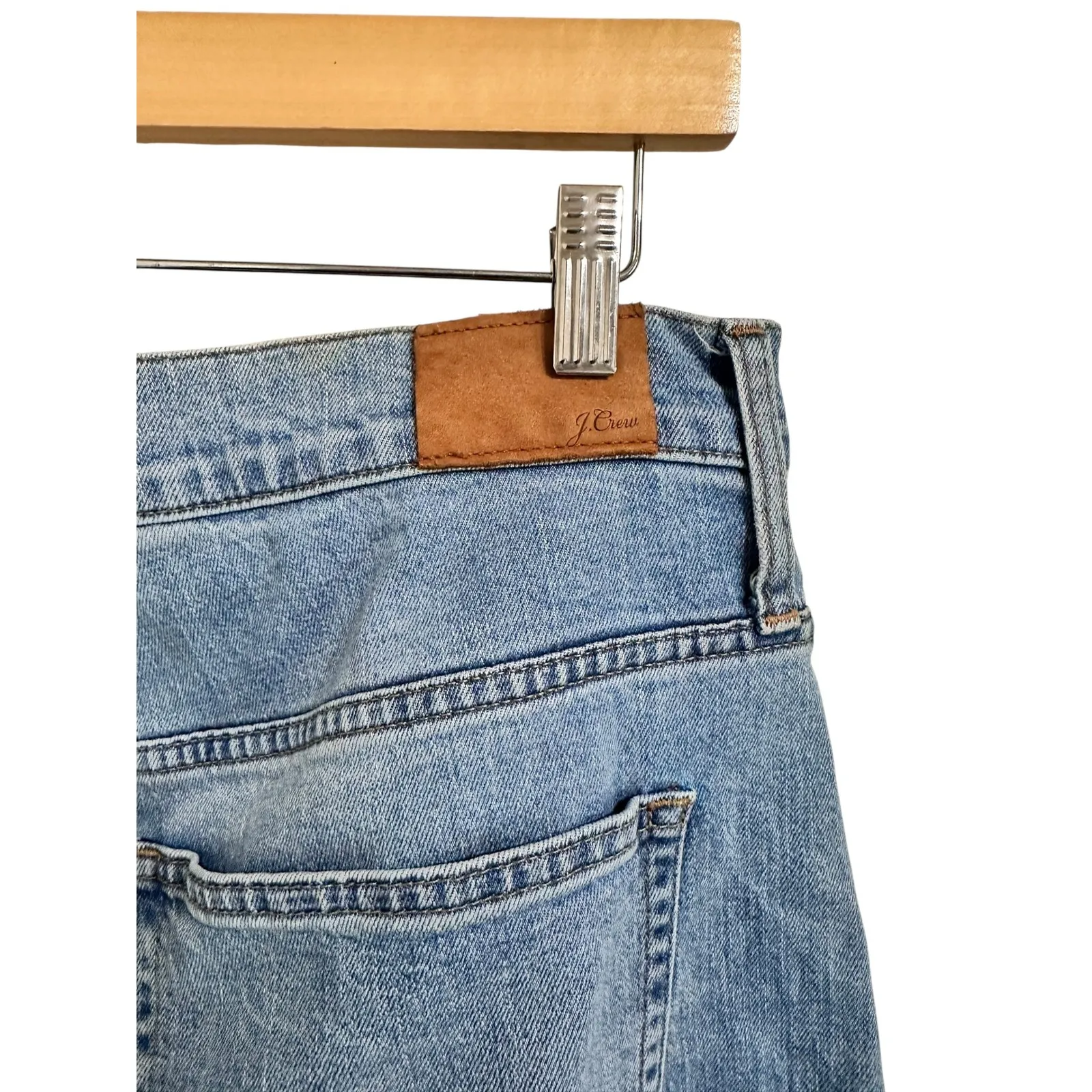 J. Crew Slim‎ Boyfriend Jeans Women's Size 34 Light Wash Distressed Denim - Image 7