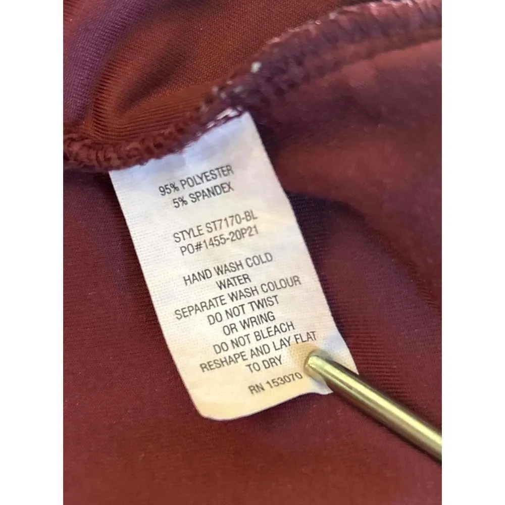 Popular 21 Women's Tank Top Size L Velvet Burgundy Cropped - Image 4