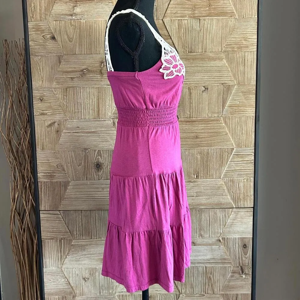 SO Womens Summer Dress Sx Small Pink Tiered Crochet Cottagecore - Image 3