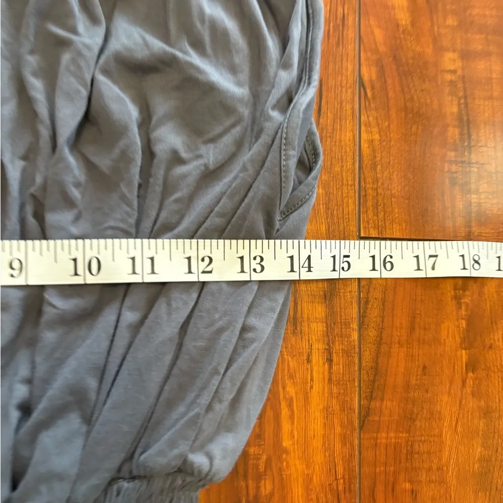 Elan  off the shoulder grey cropped wide leg boho jumpsuit romper size medium - Image 15