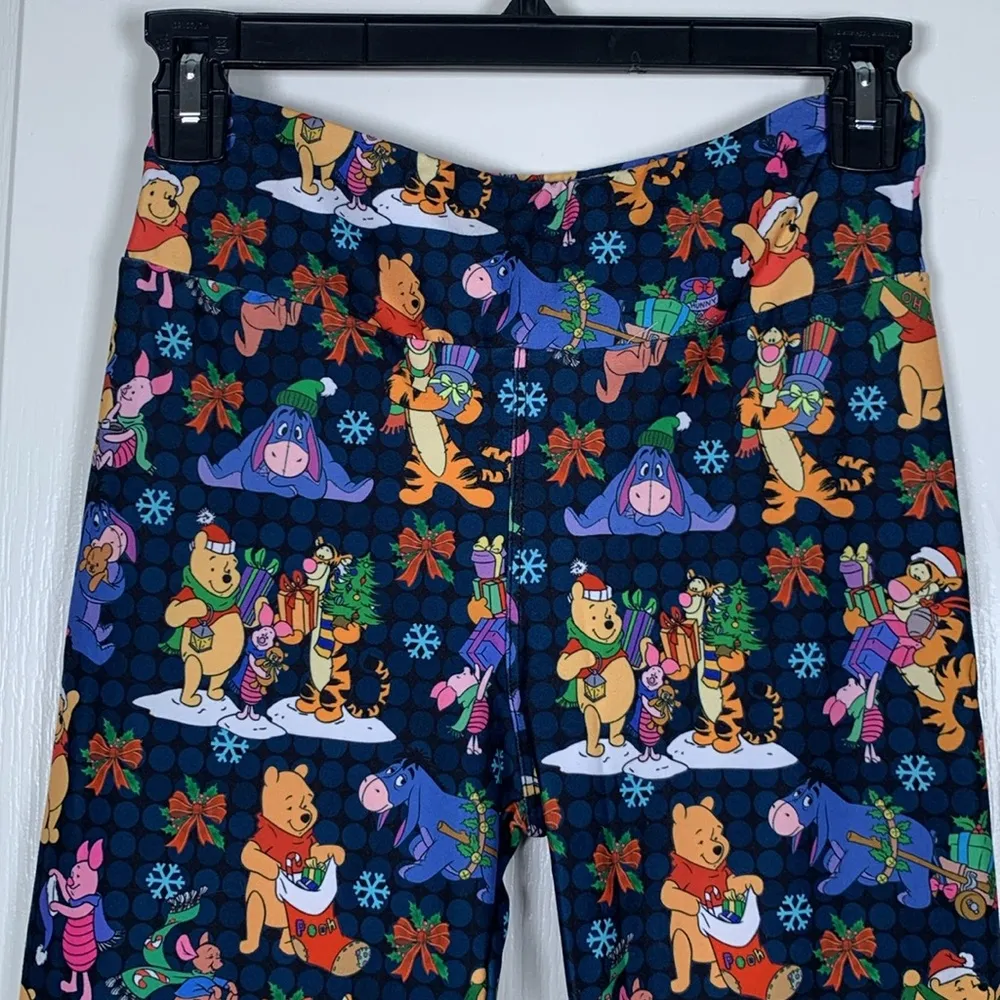 Lularoe Disney Winnie The Pooh Christmas Holiday Leggings ONE SIZE EUC #VEG - Image 2