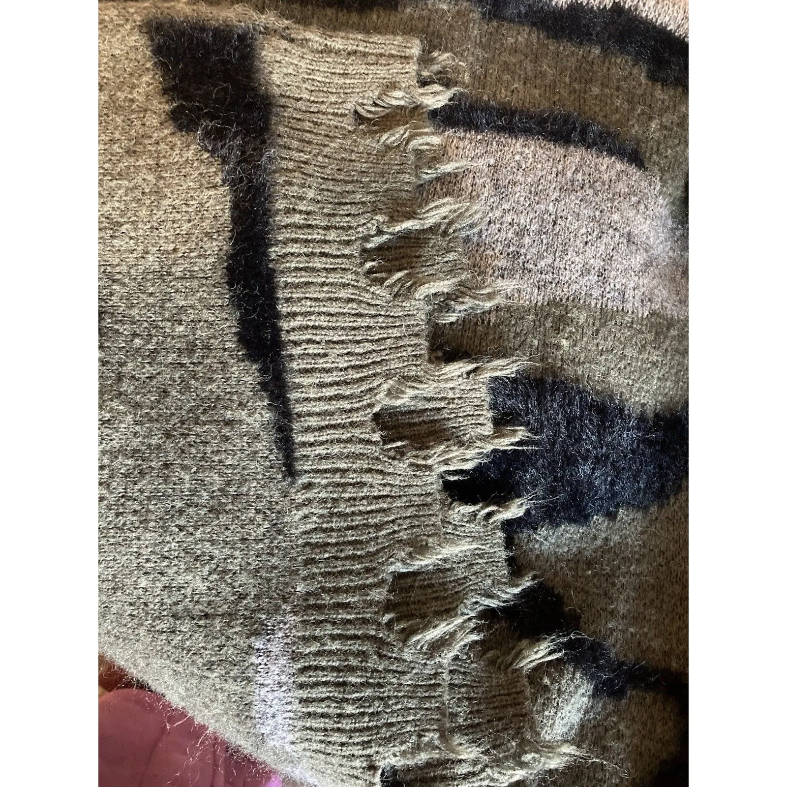 CY Fashion Oversized Camo Sweater 3XL Distressed Cozy Lagenlook Boho Tunic Army Size 3X - Image 7