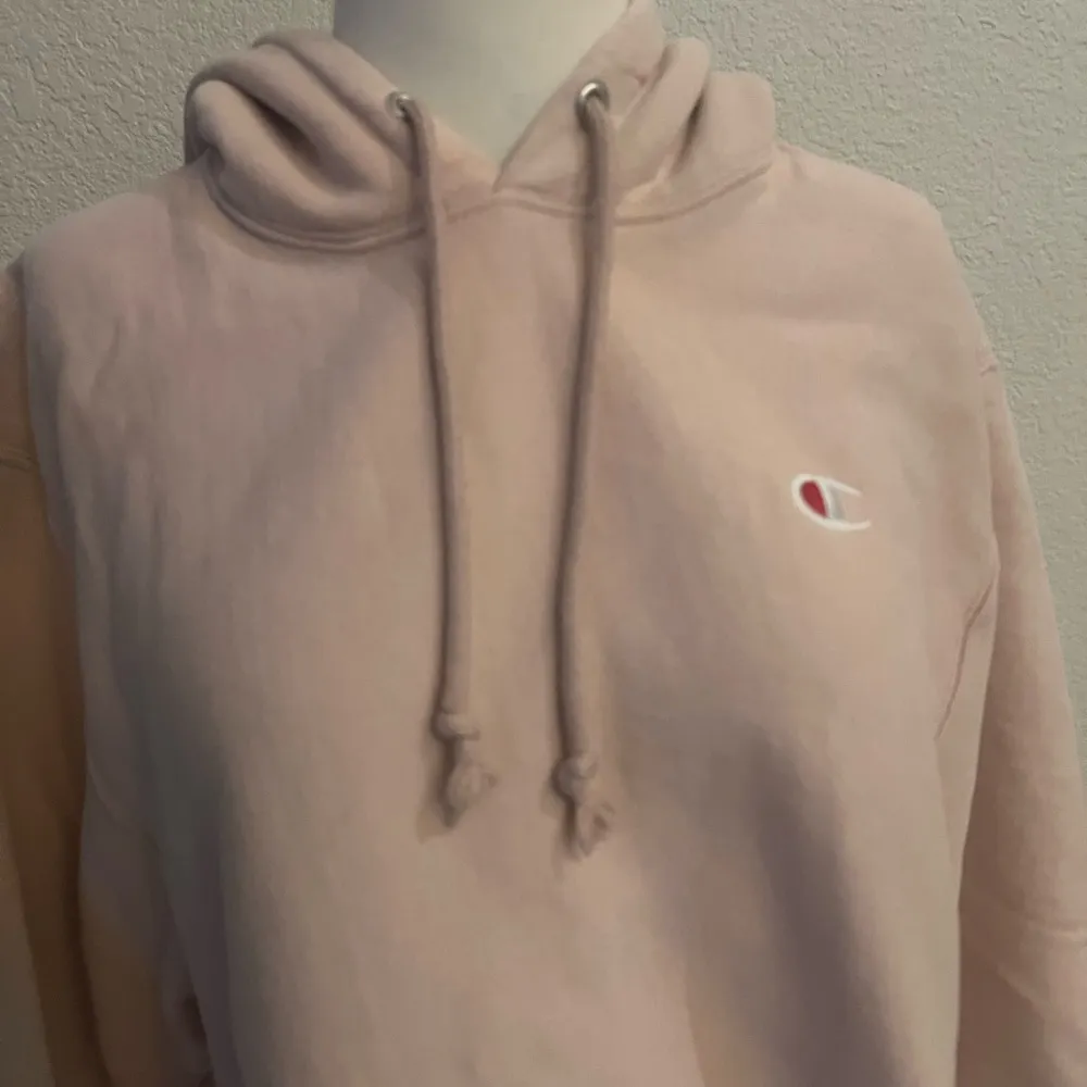 Champion Pink Cropped Hoodie - Image 2