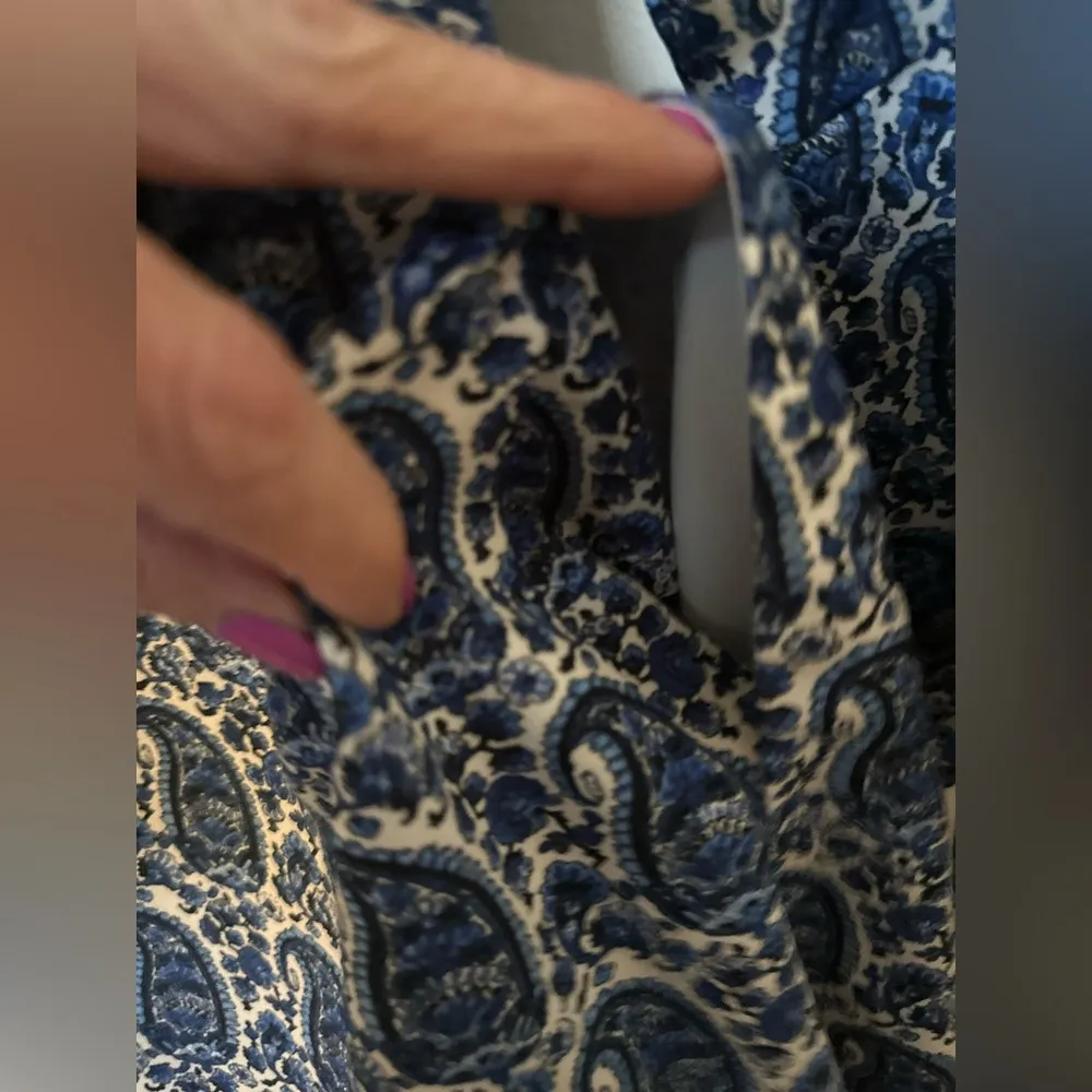 Derek Lam 10 Crosby Satina Women's 6 Snap Collar Blue Paisley Print  Mini - Image 12