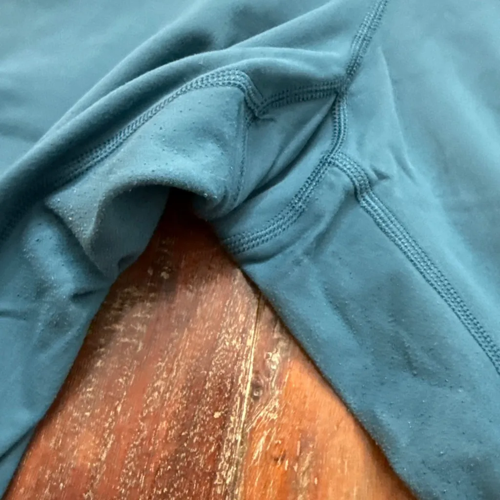 Women's Universal Standard GAME Teal Capri Leggings 3X - Image 5